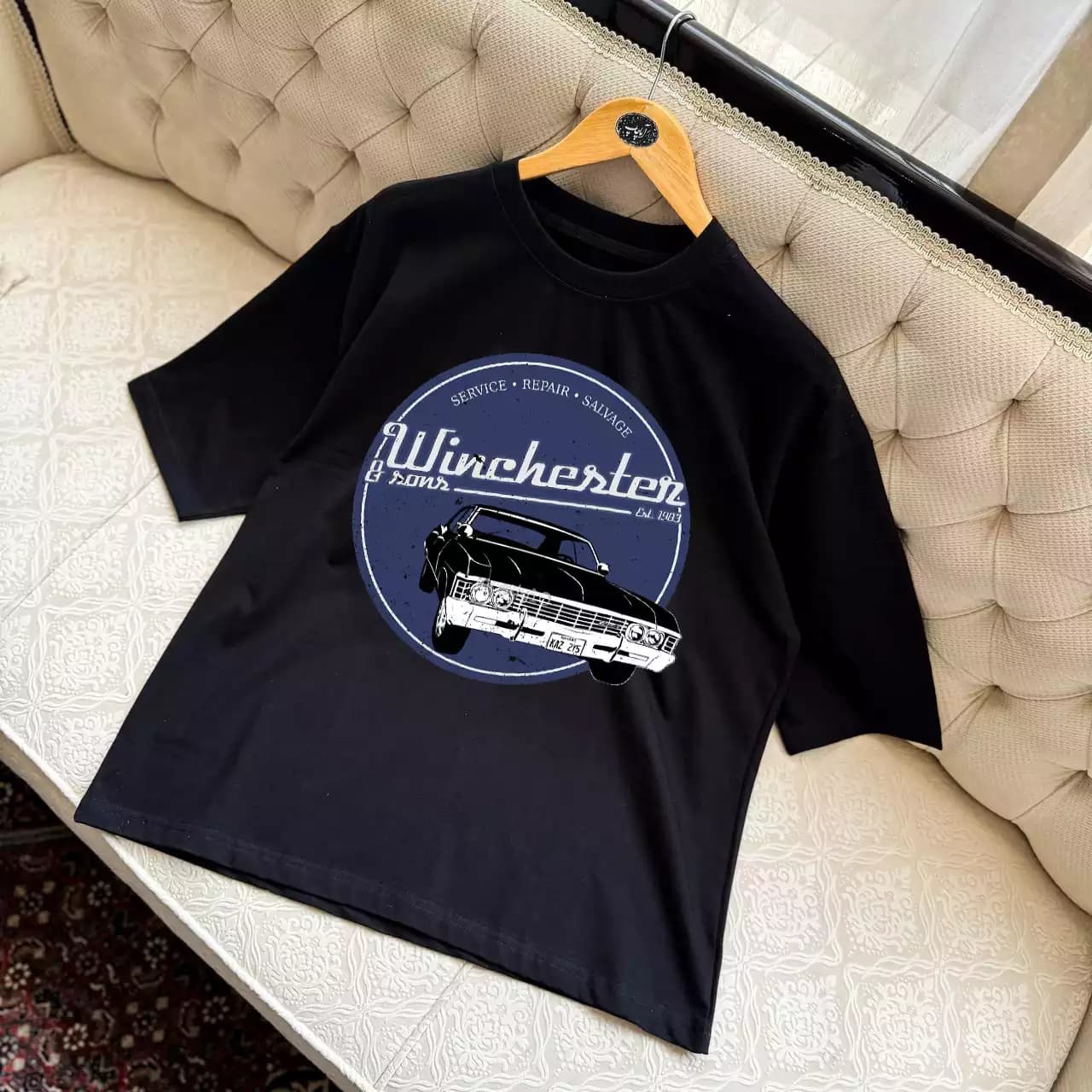 تیشرت نخ پنبه طرح Winchester & Sons سوپرنچرال
