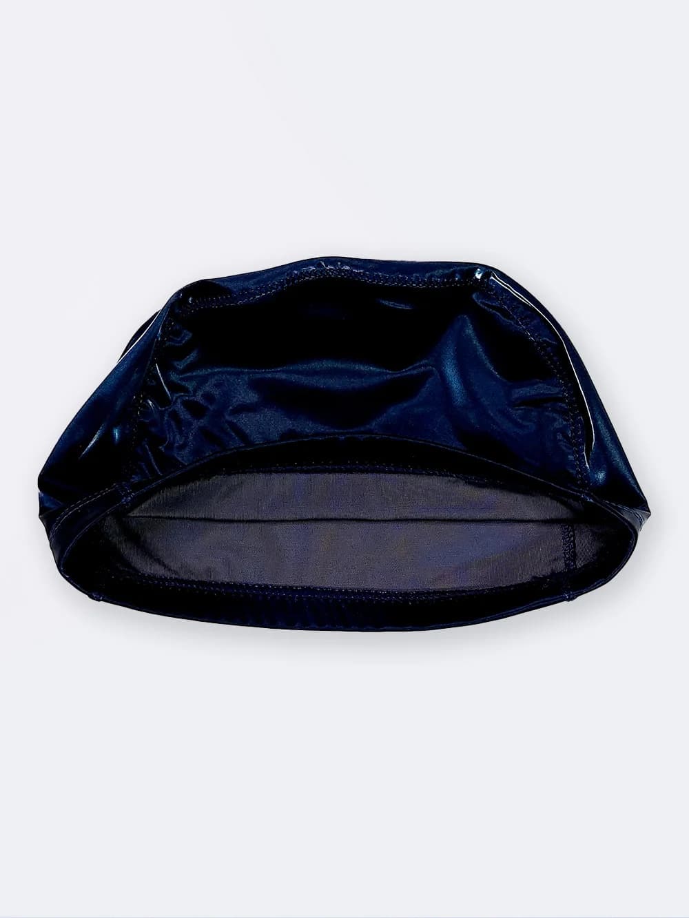 کلاه استخر ضد کلر زنانه و مردانه سرمه ای رنگ اسپیدو ( Speedo ) با جنس فومی — تصویر ۳