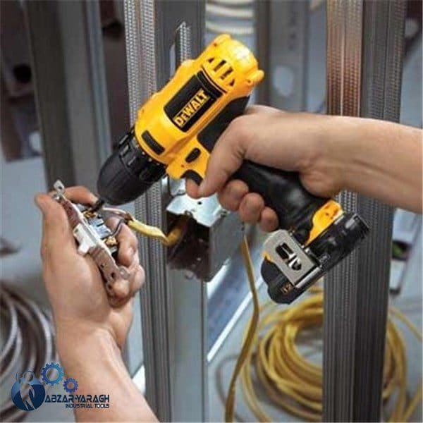 دریل شارژی 12 ولت دیوالت DCD710C2 — تصویر ۲