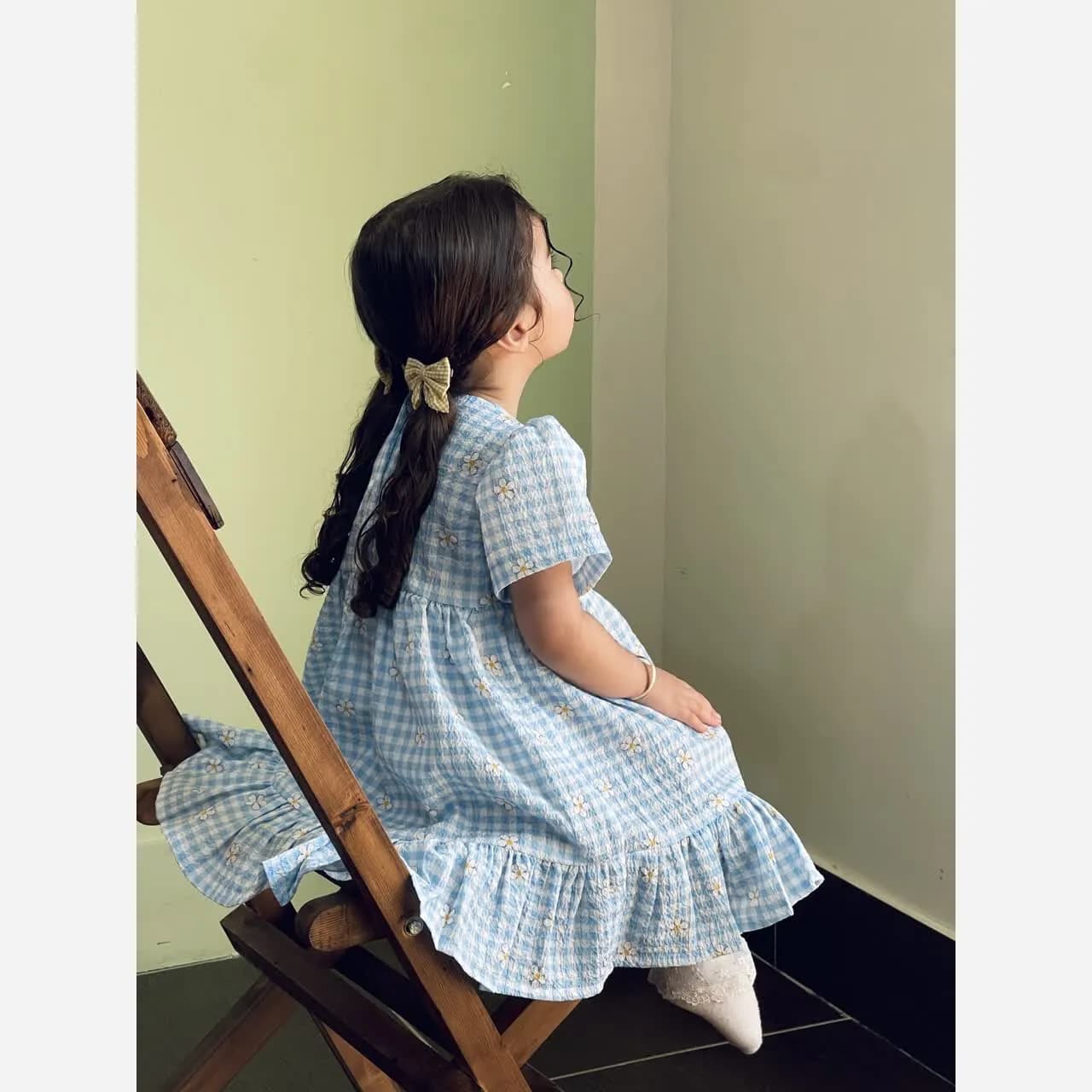 پیراهن عروسکی پفکی دخترانه مدل ترانه — تصویر ۳