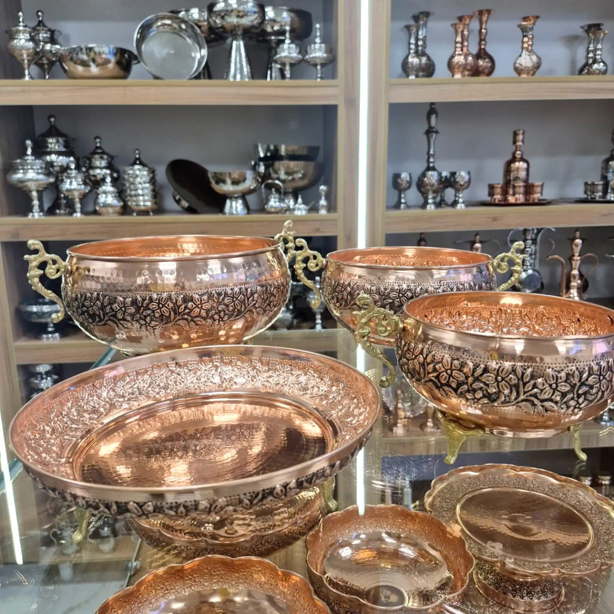 سرویس پذیرایی نیلوفر مسی