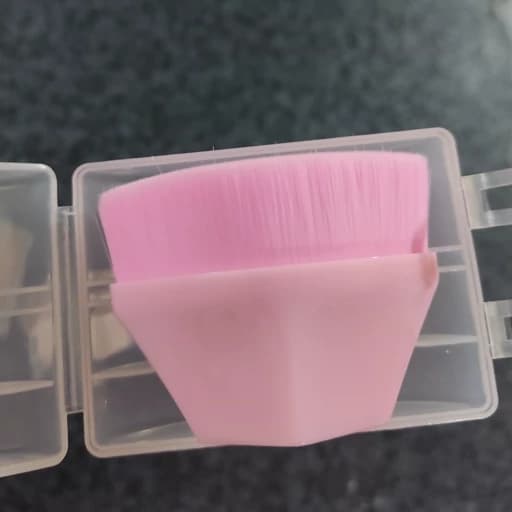 براش رژگونه پر تراکم و جعبه دار — تصویر ۵