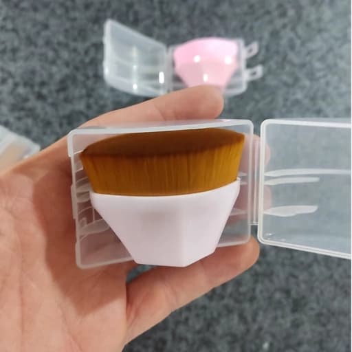 براش رژگونه پر تراکم و جعبه دار — تصویر ۴