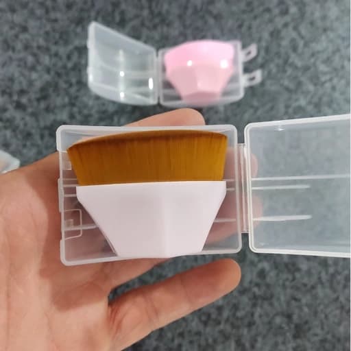 براش رژگونه پر تراکم و جعبه دار — تصویر ۳