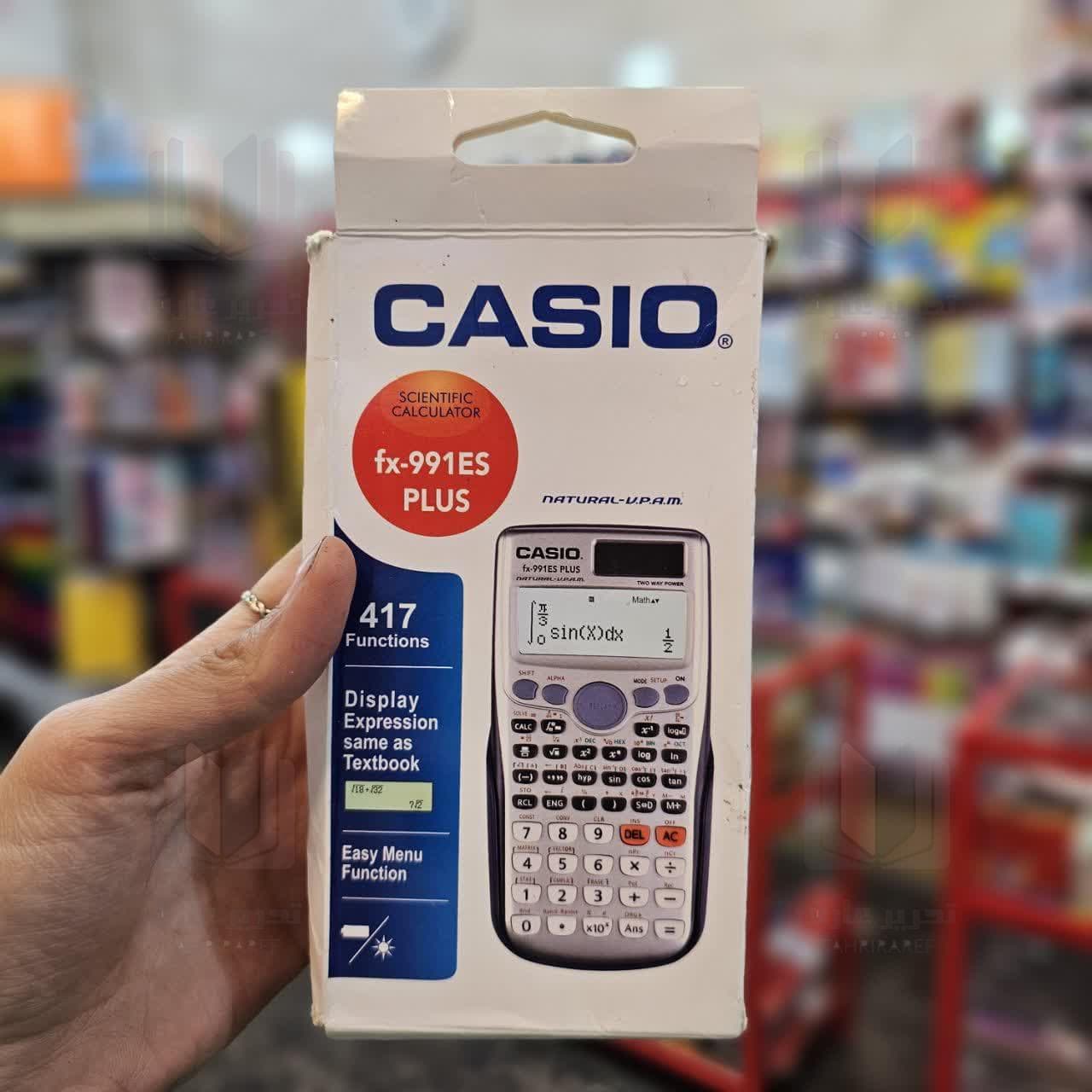 ماشین حساب کاسیو FX-991 ES PLUS سفید (تایلندی)