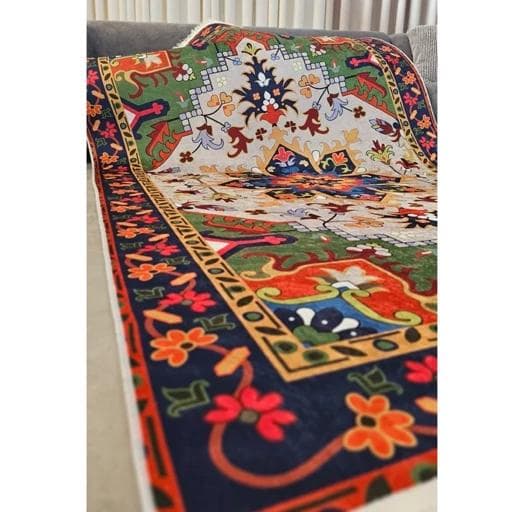 فرشینه | فرش چاپی برند حسن نیا چاپی سنتی سبز و لاکی هازان ترک کد O138(پس کرایه) — تصویر ۲