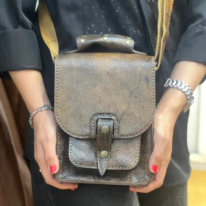 کیف دوشی و دستی چرم کد 18