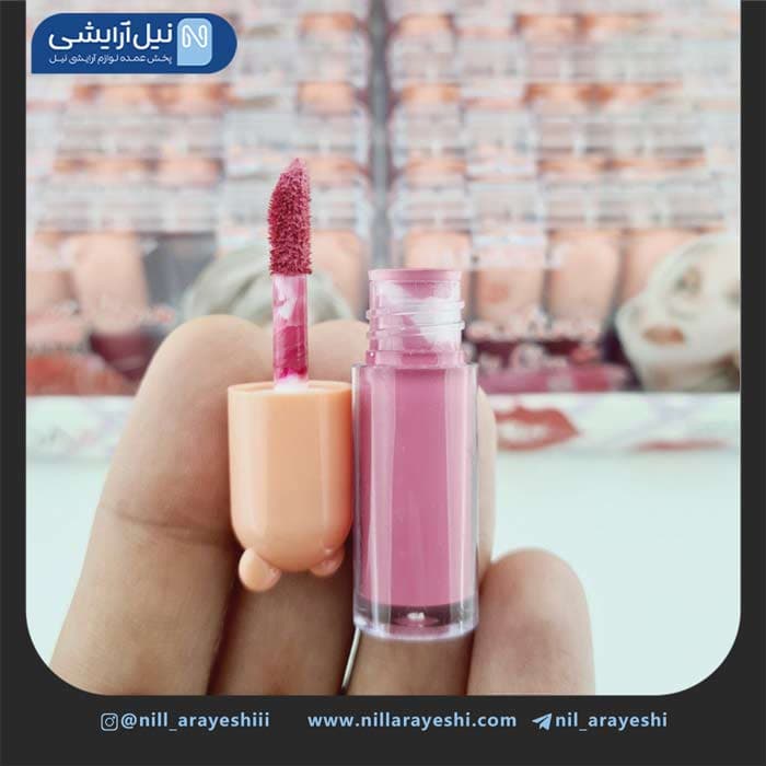 پک رژ لب مایع گوش دار طرح دختر هدی موجی شش عددی کد l – 631 — تصویر ۶