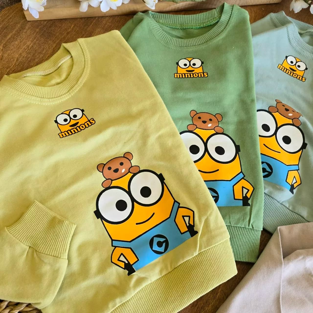 بلوز تک خرس و مینیون Minions سایز35 تا 45 کد 6985 — تصویر ۲