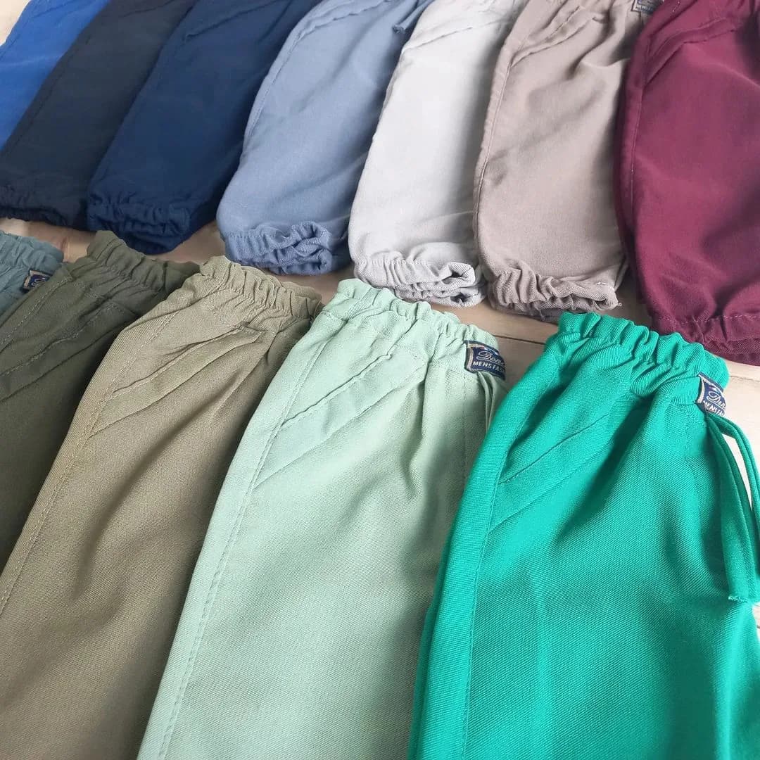 شلوار کتان نقلی اسلش سایز 35،40 کد 2770 — تصویر ۳