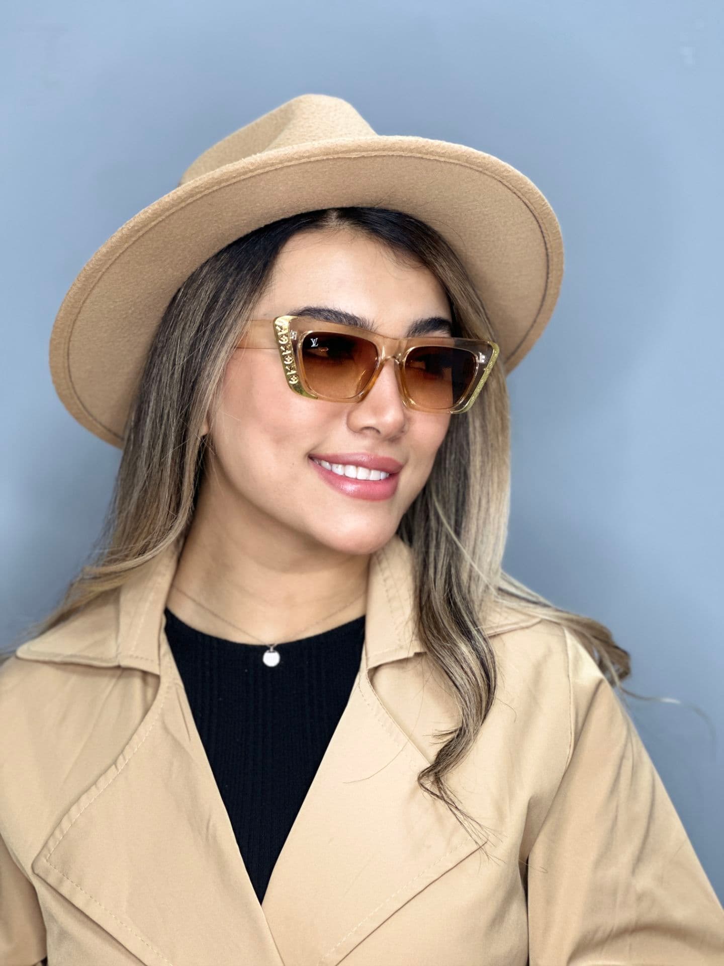 عينك آفتابي اورجينال LV پرادا زنانه نباتی يخي ترند يووي ٤٠٠ — تصویر ۳