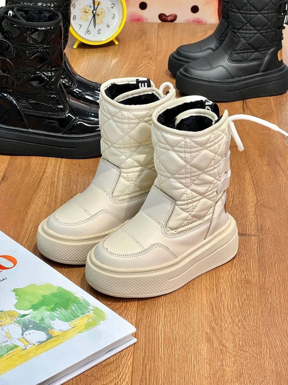 بوت ساق بلنددخترانه UGG🌟 — تصویر ۳