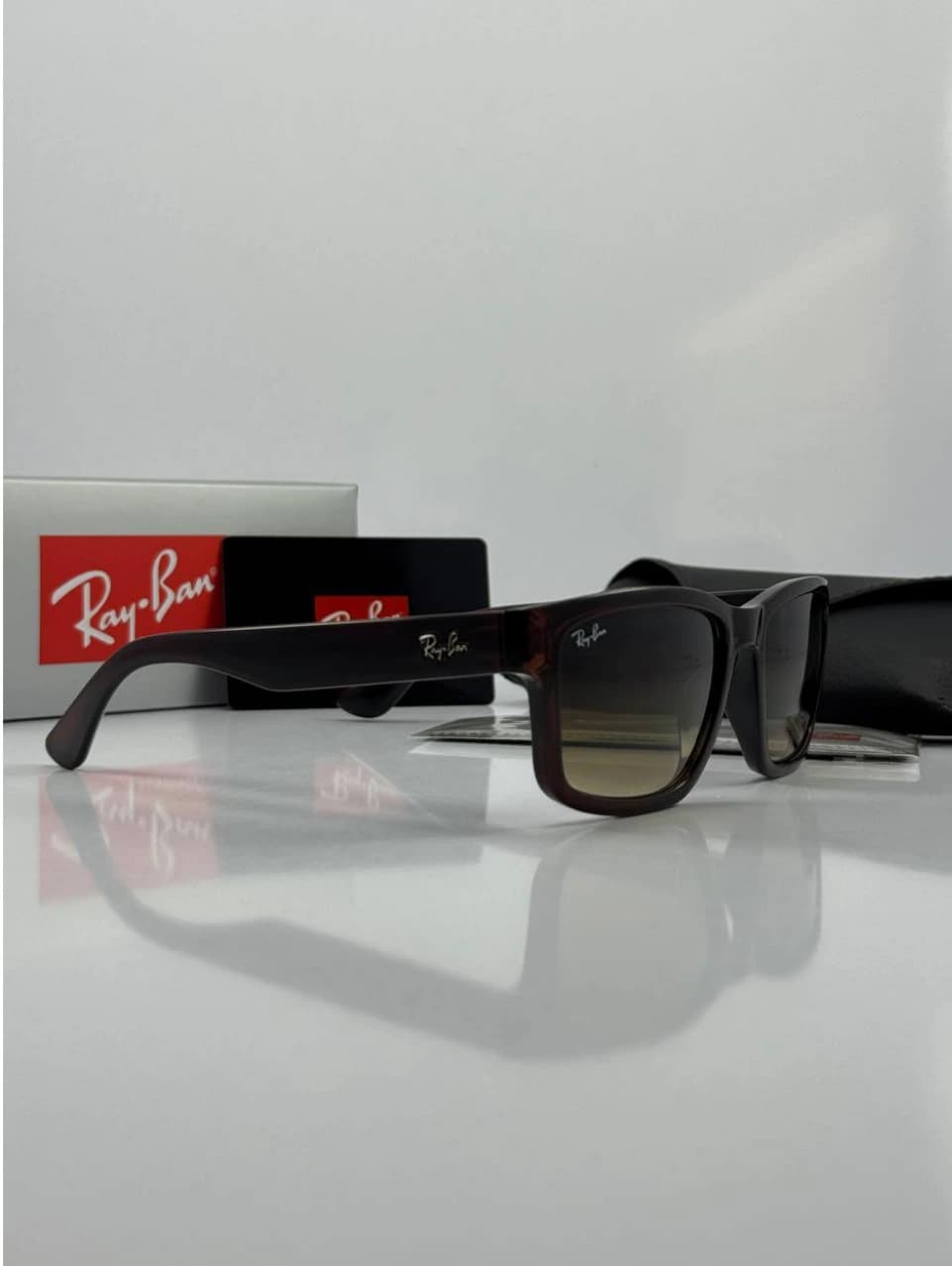 عینک ریبن قهوه ای rayban rb-4438 L