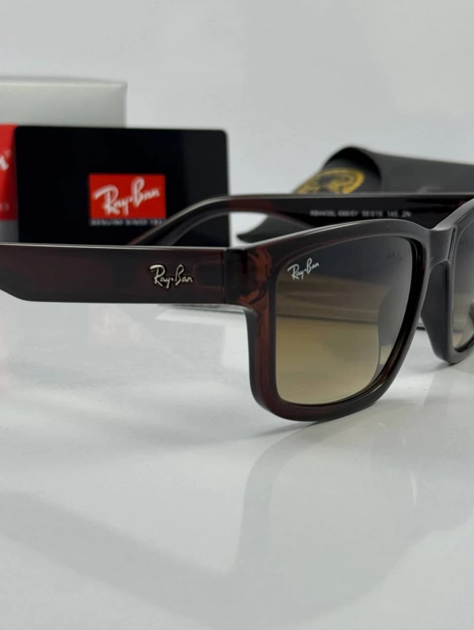 عینک ریبن قهوه ای rayban rb-4438 L — تصویر ۲