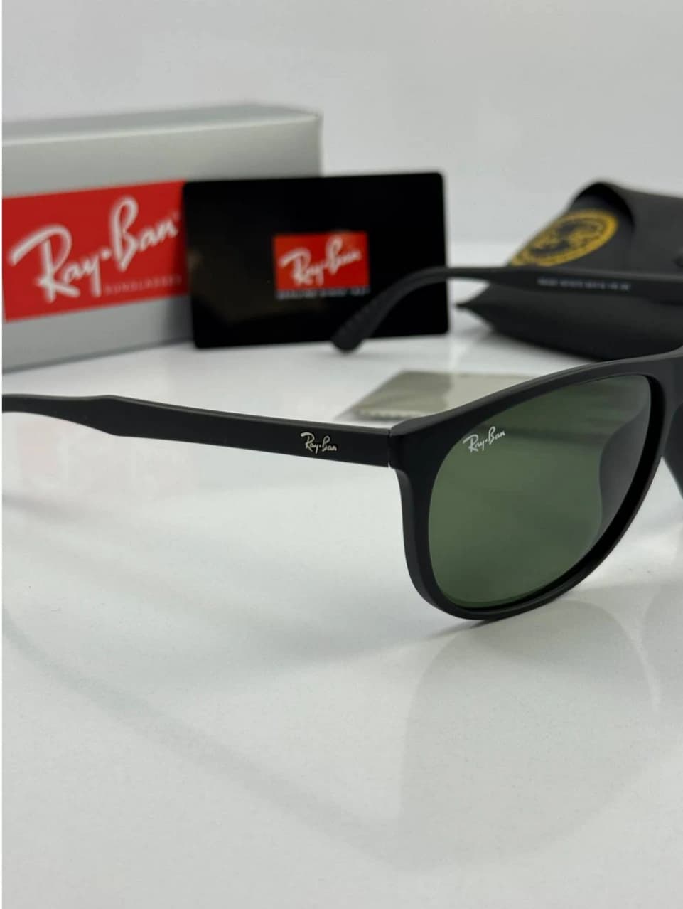 عینک ریبن مشکی سبزrayban rb-4291 — تصویر ۲