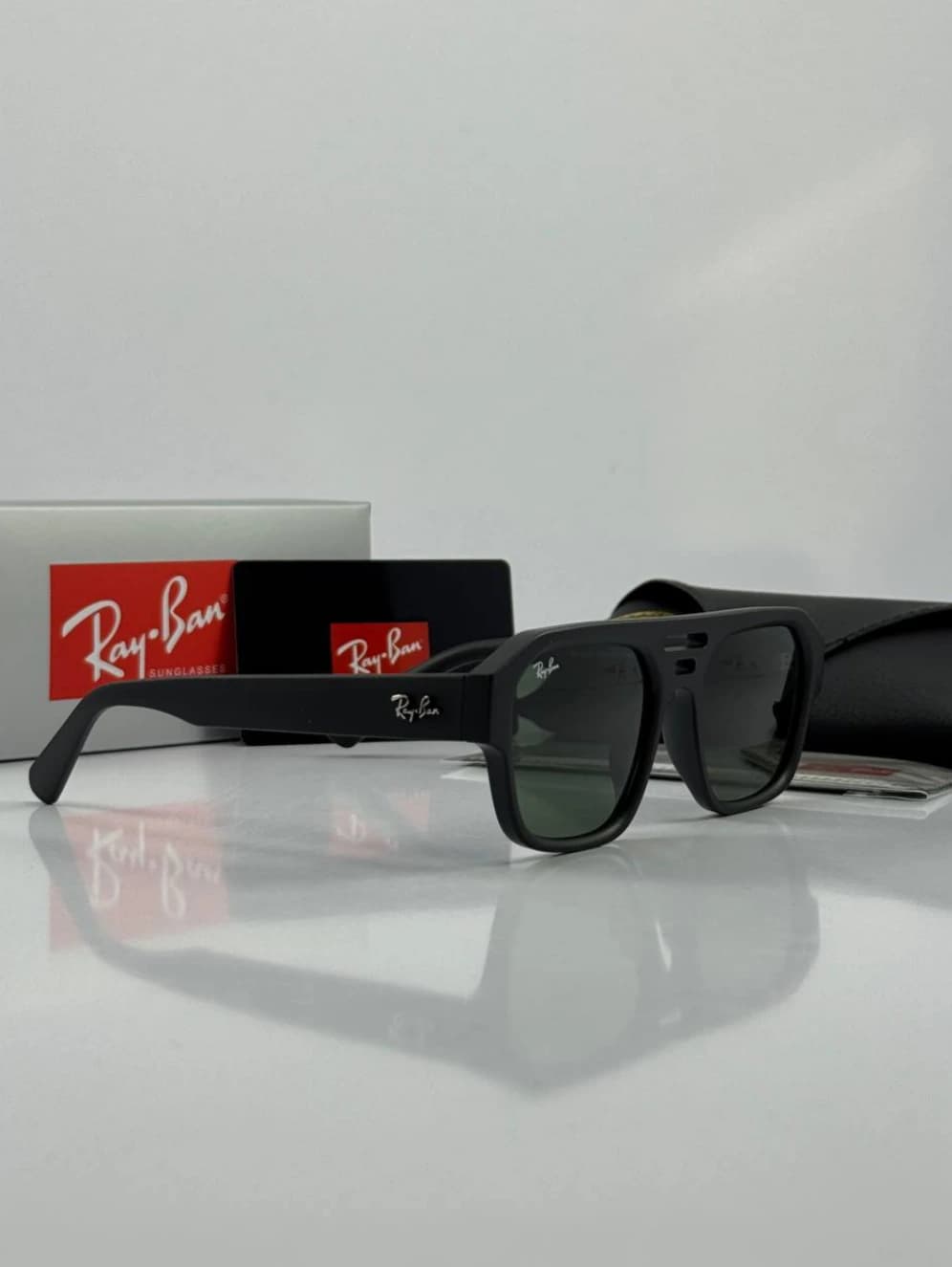 عینک ریبن مشکی ماتrayban rb-4397