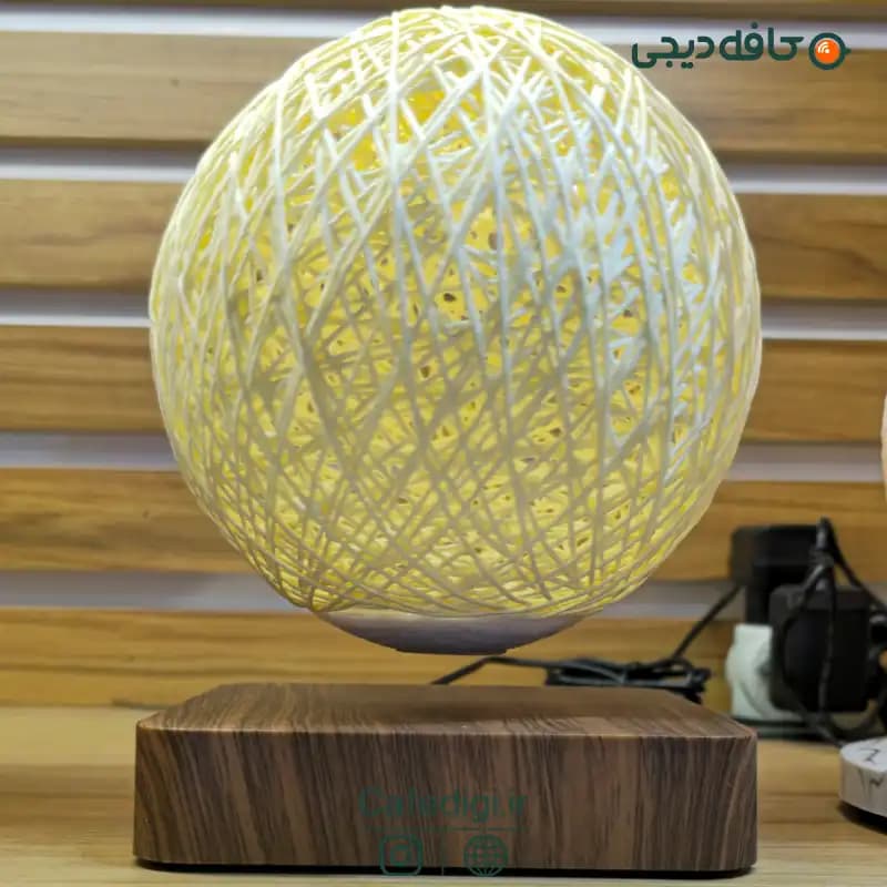 چراغ خواب معلق مغناطیسی حصیری Levitating Lamp — تصویر ۳