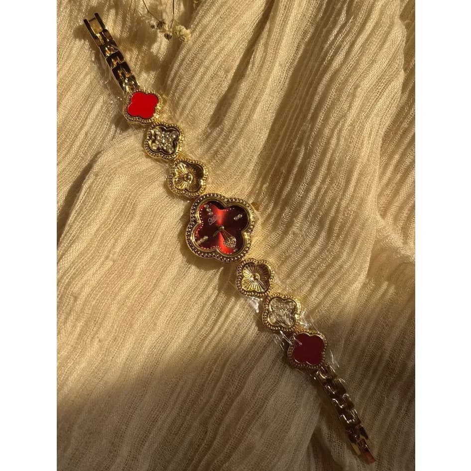 ساعت مچی زنانه مدل ونکلیف Vancleef نگین کاری شده در تنوع رنگ آبکاری نقره ضد حساسیت رنگ ثابت کد zsm — تصویر ۴