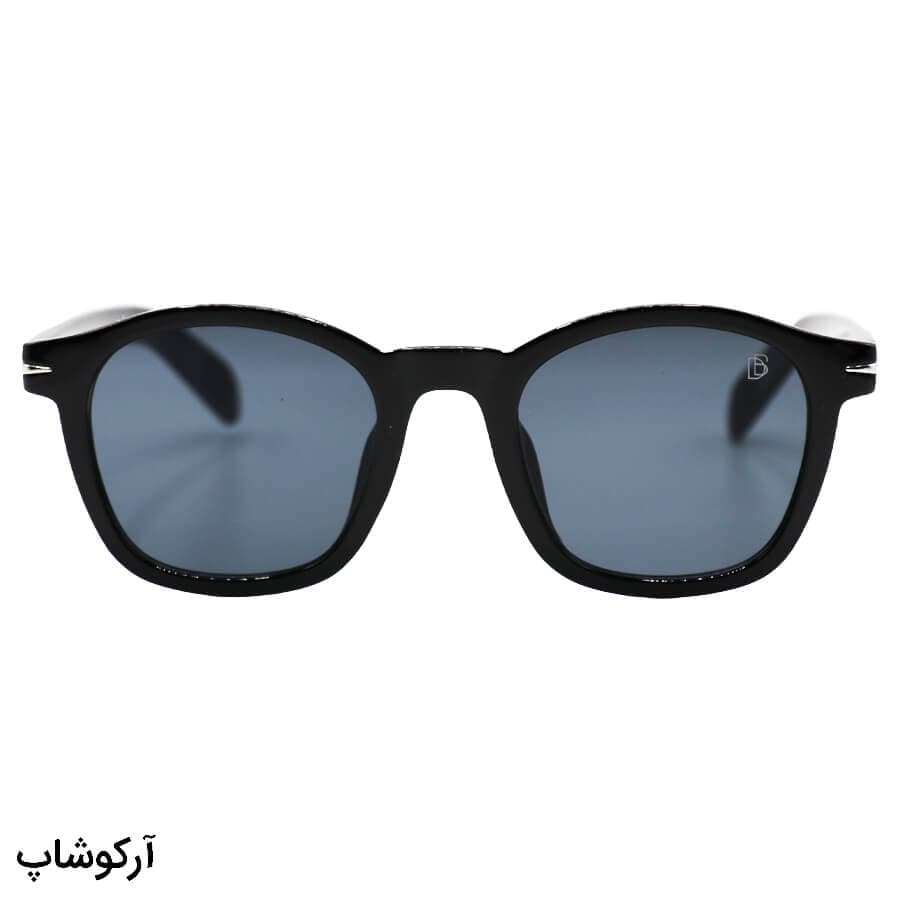 عینک آفتابی دیوید بکهام با فریم مربعی شکل، مشکی رنگ و لنز دودی تیره مدل 58404 — تصویر ۲