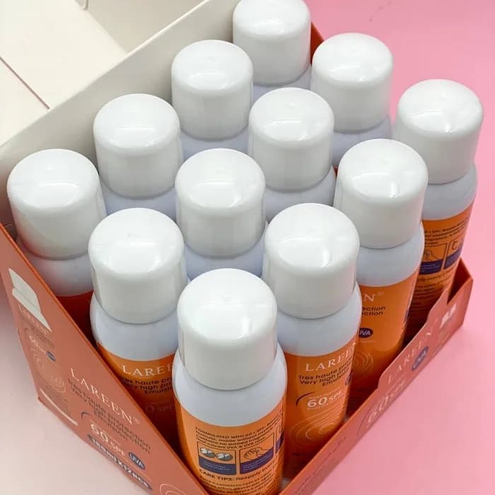 اسپری ضدآفتاب بدون رنگ مناسب برای انوع پوست مدل SPF60 حجم 180ml کد 1932 — تصویر ۴