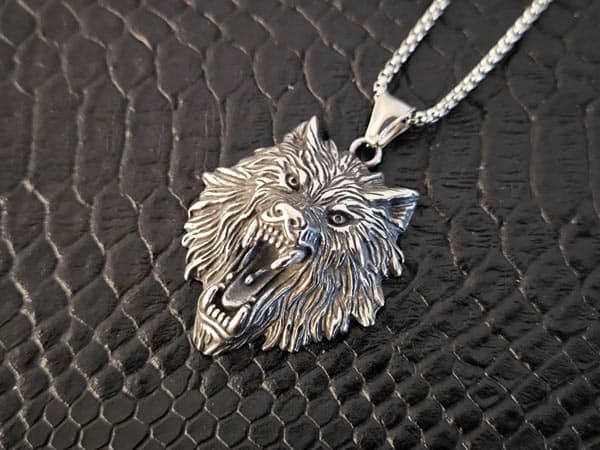 گردنبند گرگ خشمگین گنگ مردانه کد 10546