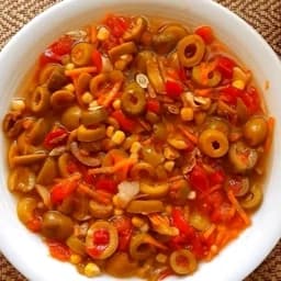 ترشی زیتون وذرت یک کیلویی گیلان .رشت — تصویر ۲