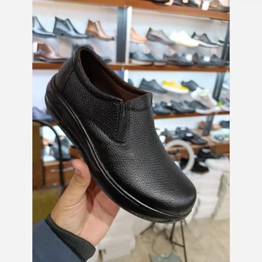 کفش مردانه چرم طبیعی ساخت تبریز سایز 41 تا 44