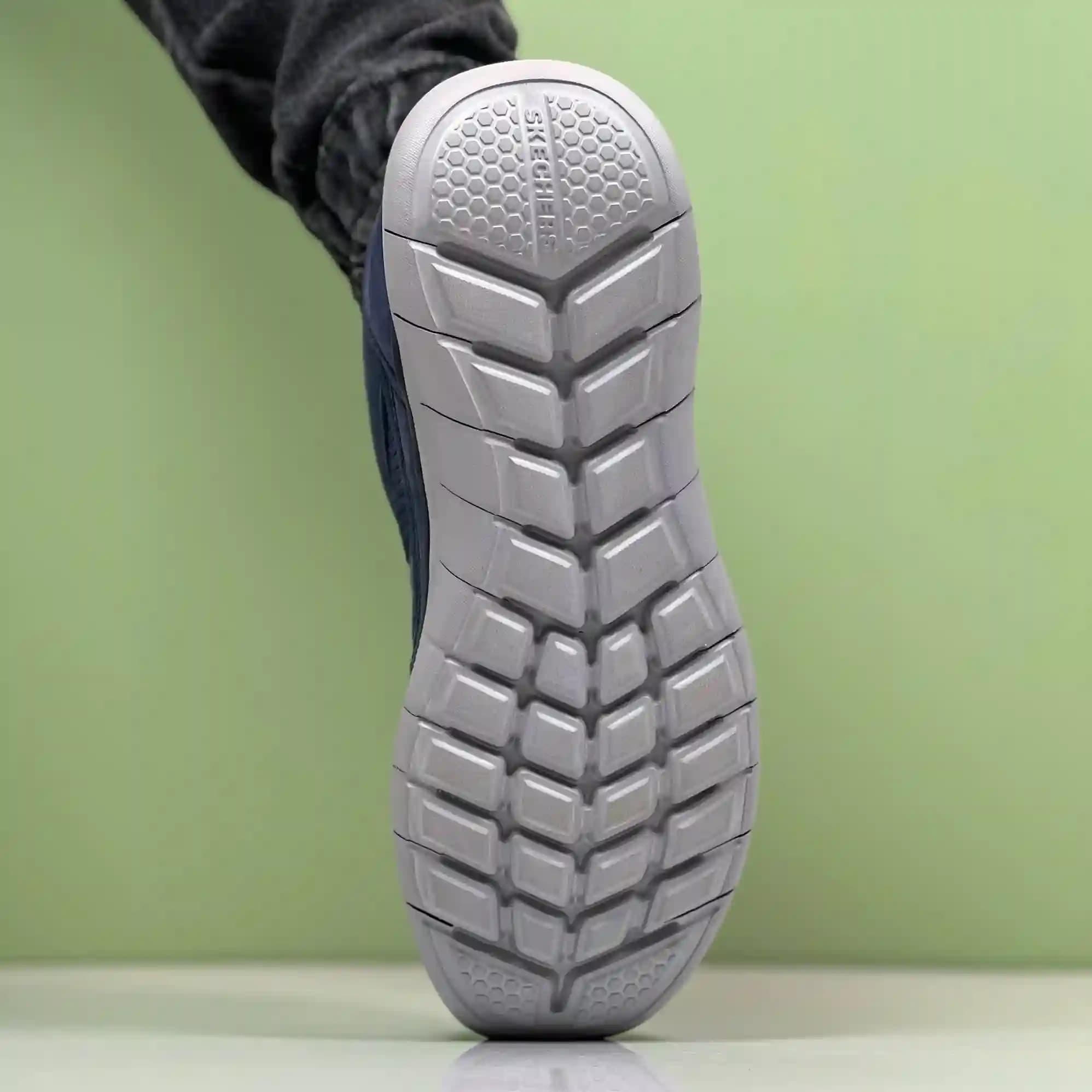 کتونی اسکیچرز کوانتوم فلکس کیفیت درجه ۱ skechers quantom flex طبی مردانه ۲۰۲۶ کد ۱۵۸۷ — تصویر ۳