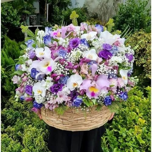 گل فروشی در منطقه 2 کرج 396