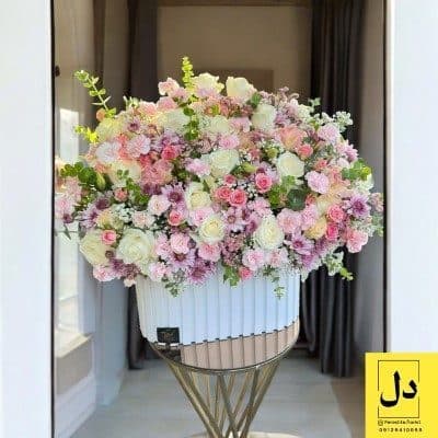 ارسال دسته گل برای باشگاه انقلاب کرج