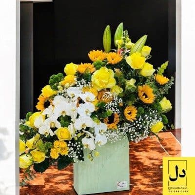 ارسال دسته گل برای مطب دکتر هاشمی فوق تخصص گوارش کرج استان البرز