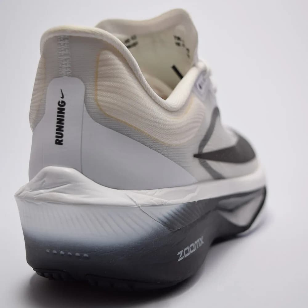 کتونی Nike مدل Zoom Fly 6 – FN8455-100 — تصویر ۸