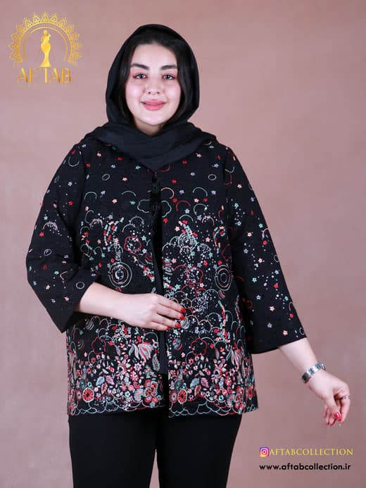 مانتو کرپ هندی سوزندوزی سایزبزرگ 7284 — تصویر ۲