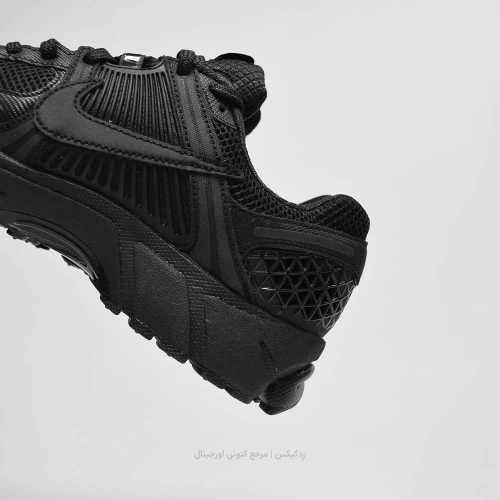 کتونی Nike مدل Zoom Vomero 5 – BV1358-003 — تصویر ۴