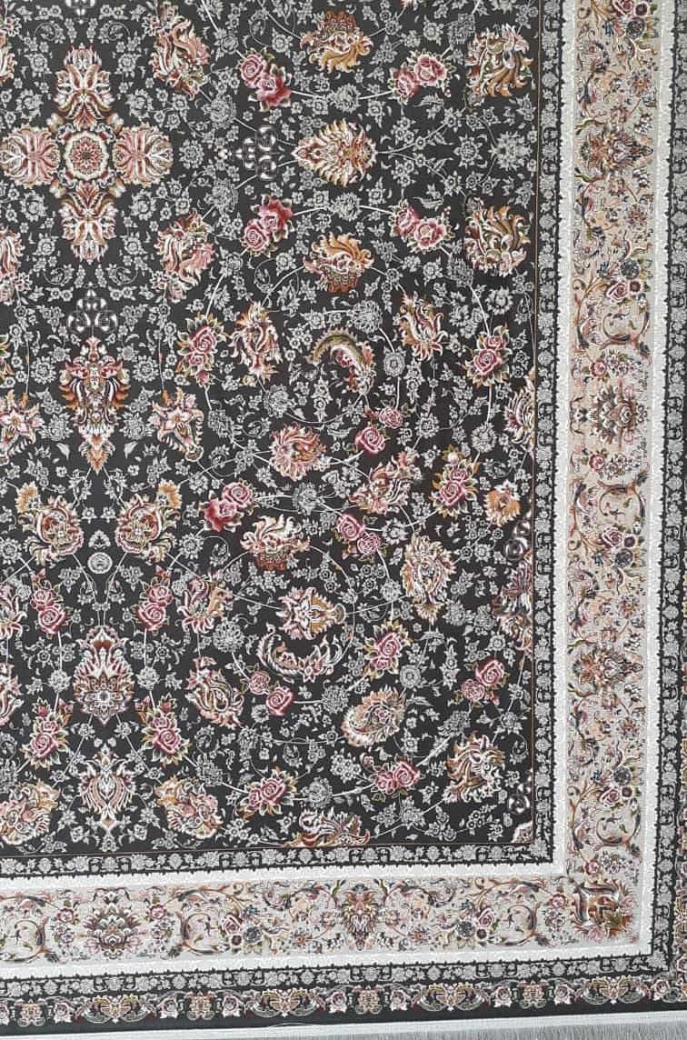 فرش ۱۲۰۰ شانه برجسته نقشه گل سرخ زمینه ذغالی — تصویر ۲