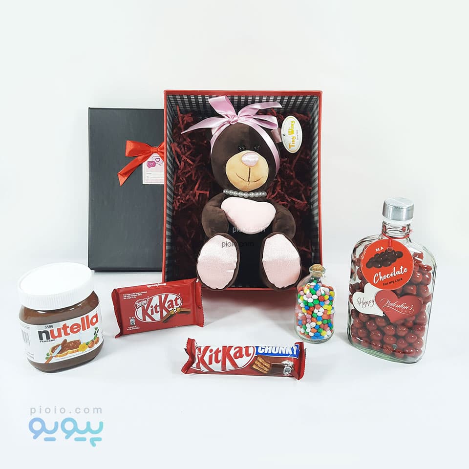 جعبه هدیه ولنتاین با عروسک خرس