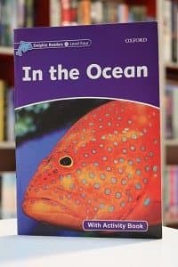 Dolphin Readers 4 In the Ocean