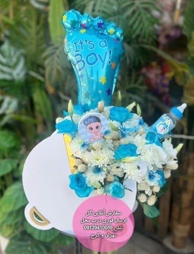 دسته گل و کیک تولد برای تولد بچه اول