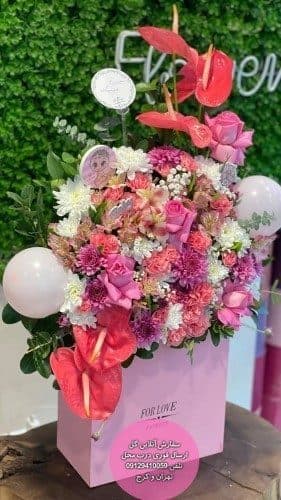 دسته گل و کیک تولد برای دختر بچه ۴ ساله