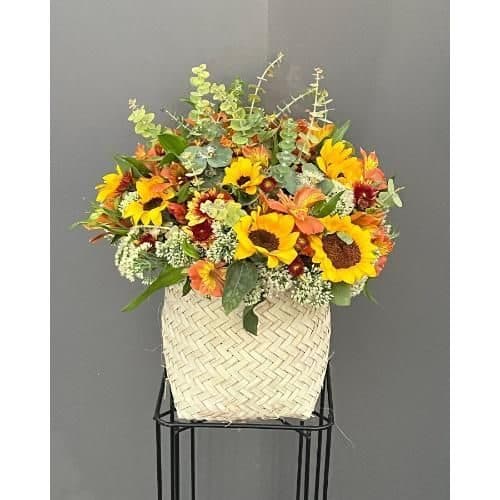 گل فروشی محدوده سازمان غذا و دارو در تهران t4970