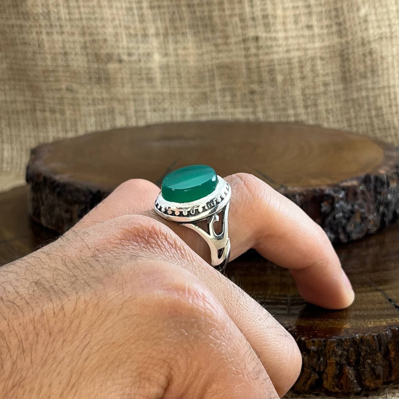 انگشتر نقره مردانه با سنگ عقیق سبز (A1037) — تصویر ۵