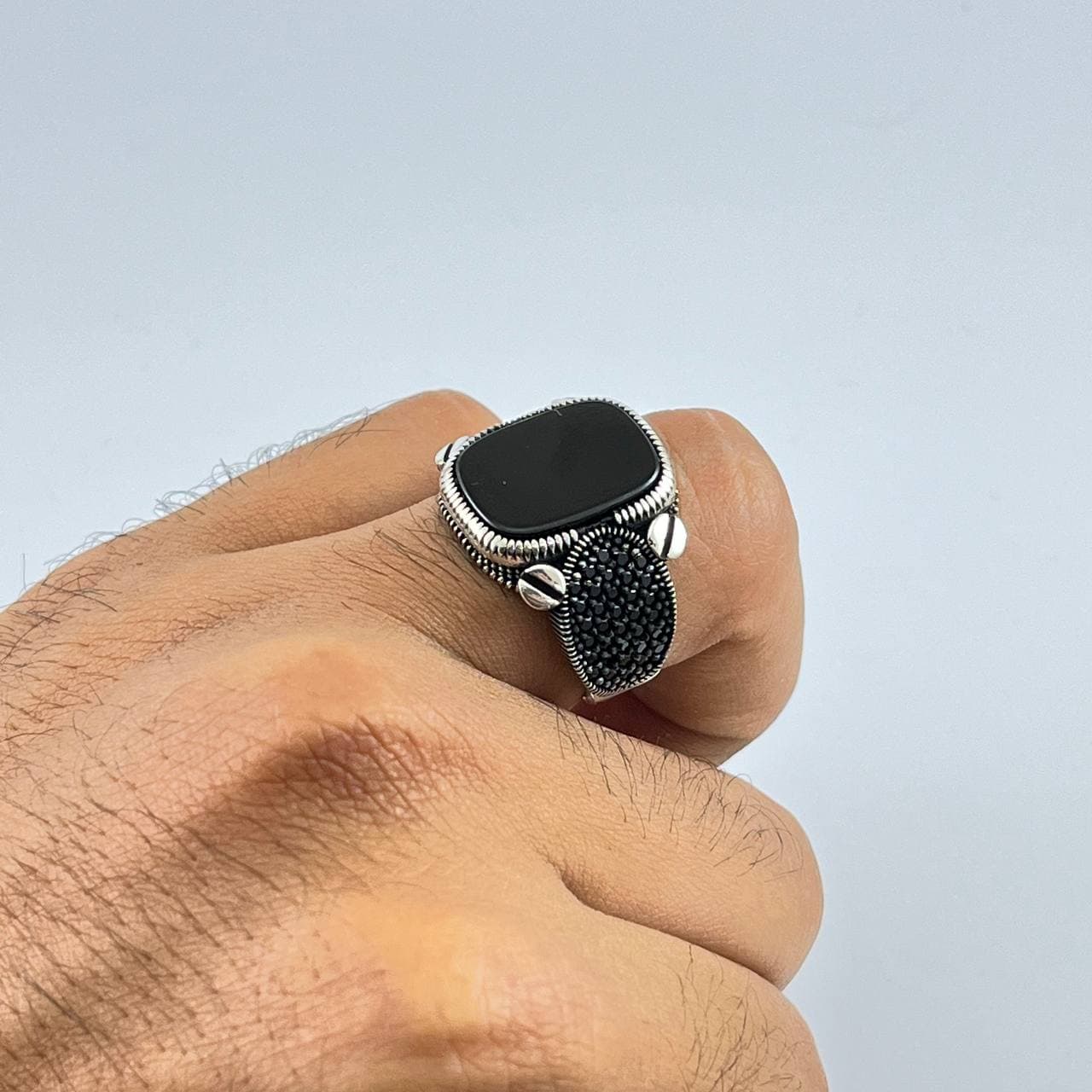 انگشتر نقره ترک با سنگ اونیکس (AM.135) — تصویر ۲