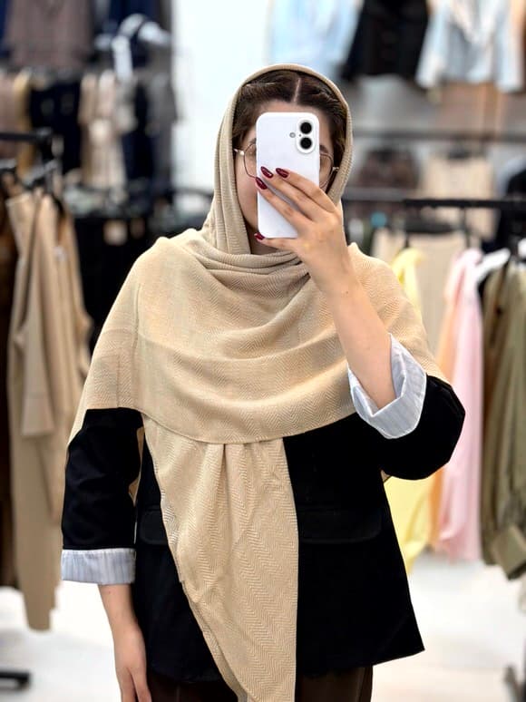 روسری جناقی پاییزه — تصویر ۲