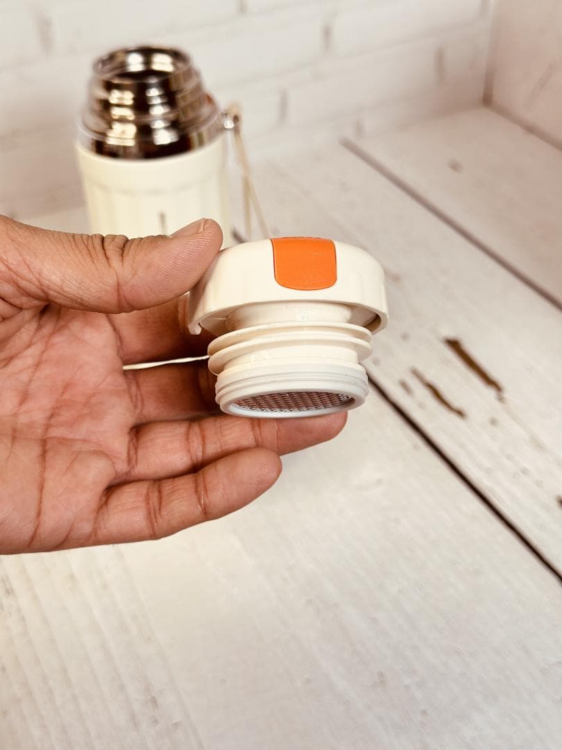 فلاسک بند دار YIMI درب استیل حجم 530 میل کد 6399 — تصویر ۵