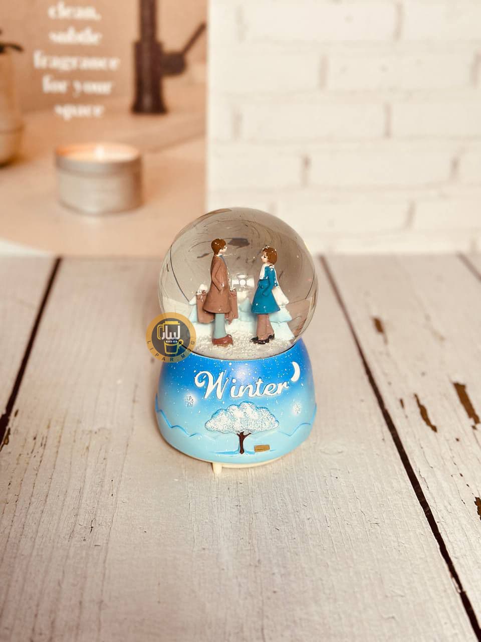 گوی موزیکال پمپی چراغدار بزرگ طرح خانم آقای ایستاده کد 6878 — تصویر ۲