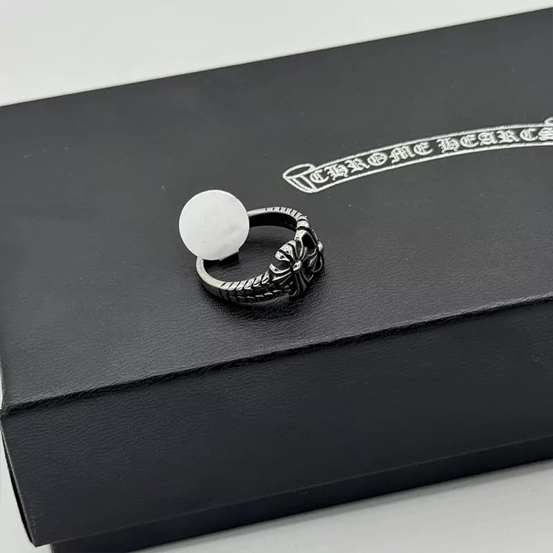 انگشتر کروم هارتز کد 5 (Chrome Hearts) — تصویر ۳