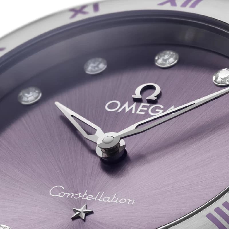 امگا Constellation Quartz 28 بنفش نگین‌دار | رفرنس 131.10.28.60.60.002 — تصویر ۴