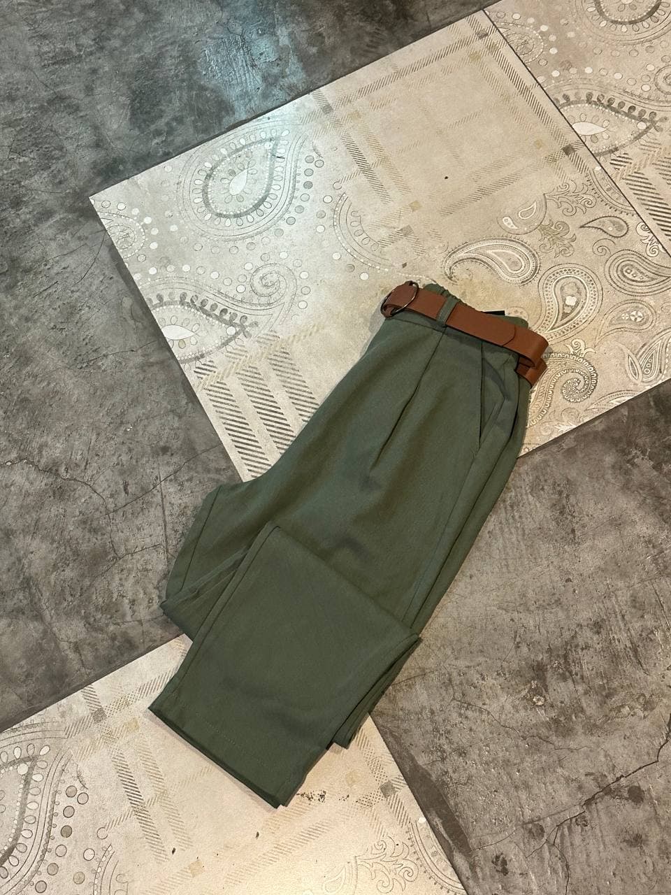 شلوار کتان کمر دار — تصویر ۲