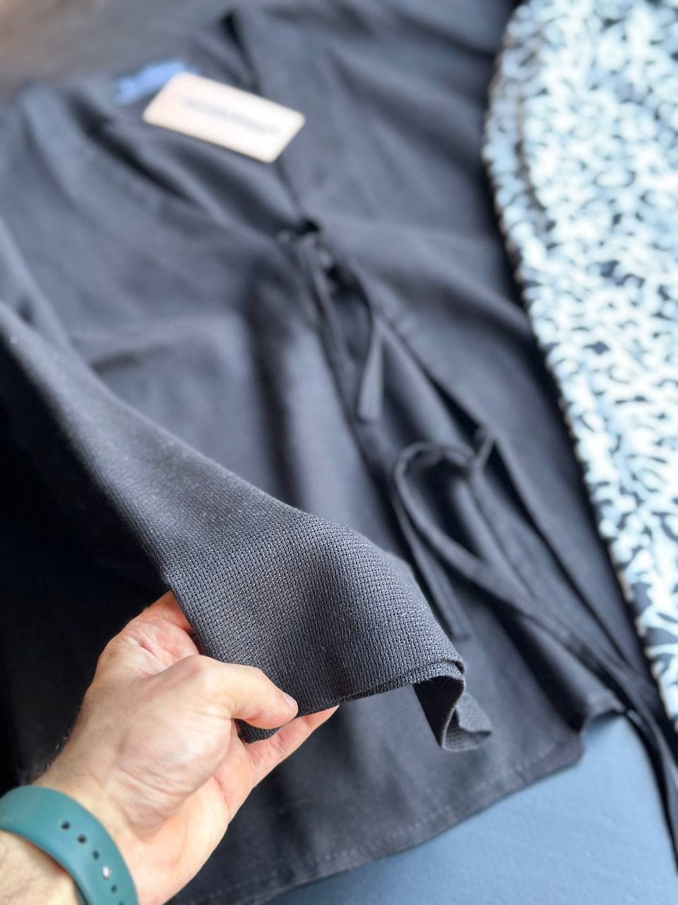 شومیز کنفی طرح zara مشکی — تصویر ۲