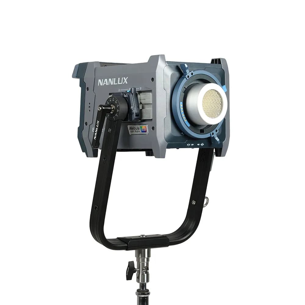 نور ثابت RGB نانلوکس ایووک Nanlux Evoke 600C — تصویر ۵